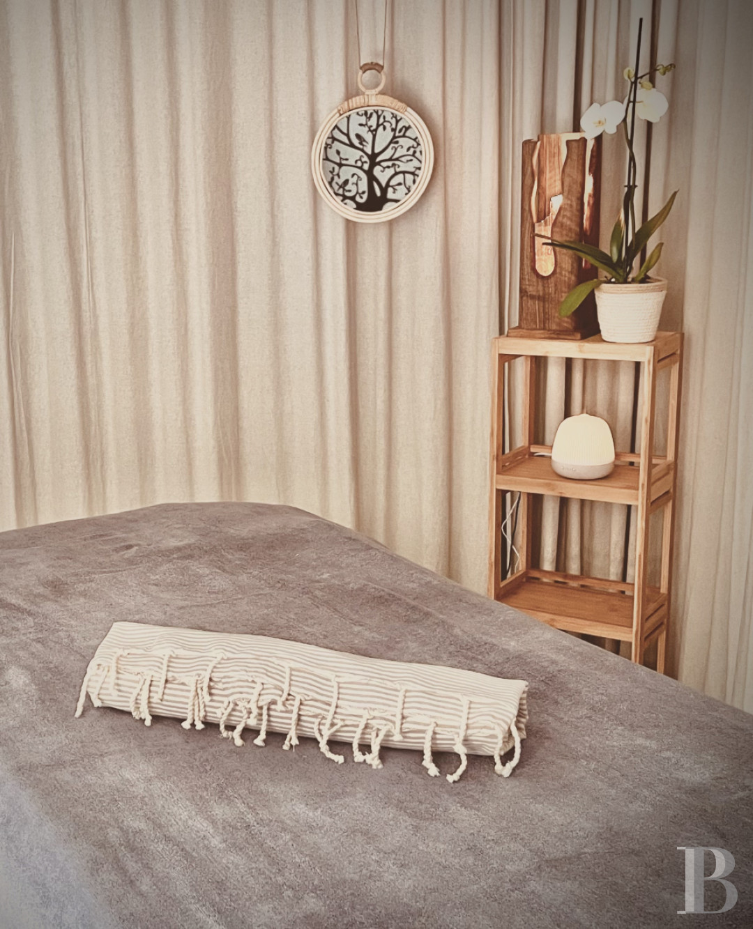 Au cœur de Sarlat, en Dordogne, une maison des années 20 entourée d’un grand parc - photo  n°20